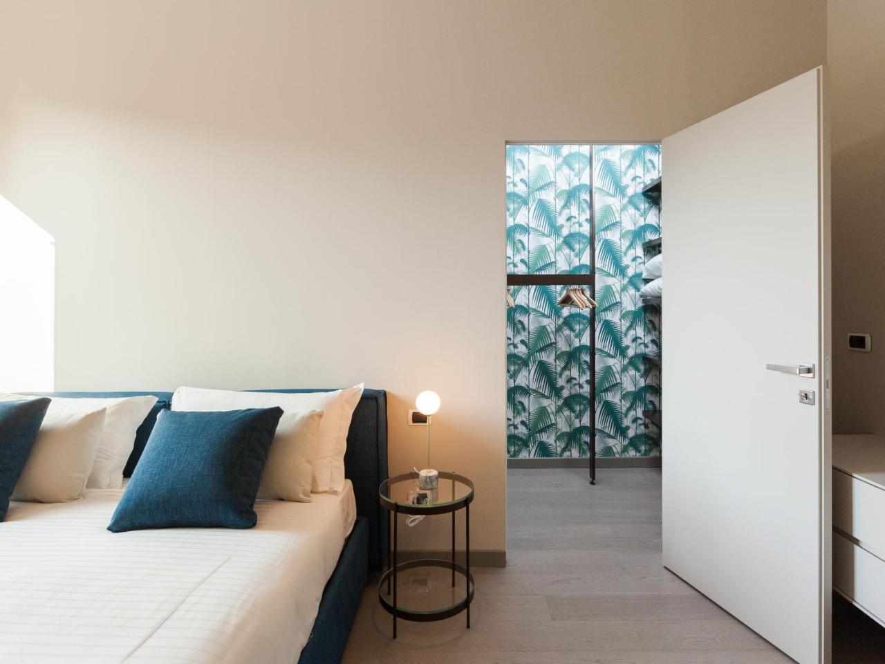 Easyhomes-Duomo Suites & Apartments Milan Luaran gambar