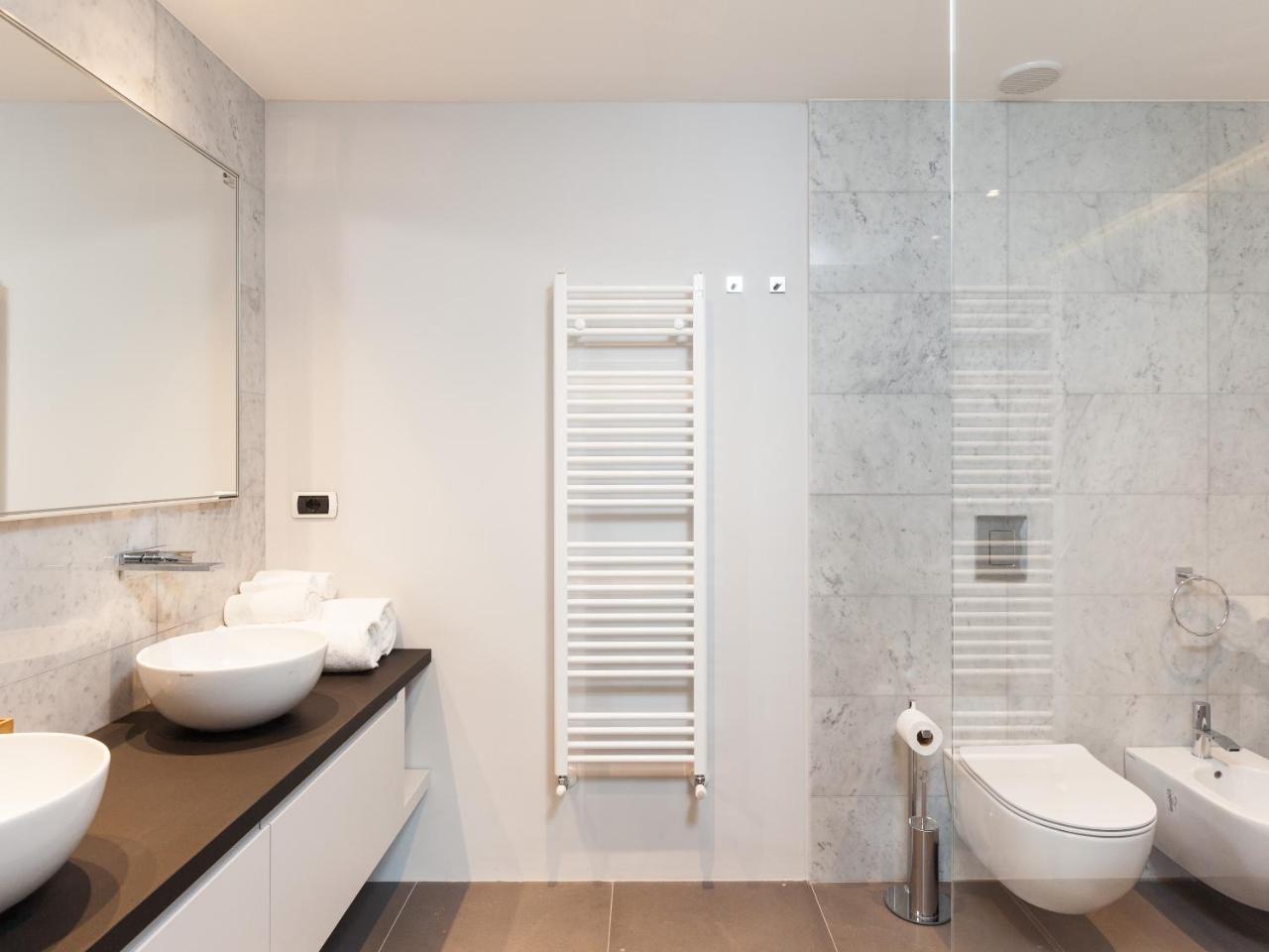 Easyhomes-Duomo Suites & Apartments Milan Luaran gambar