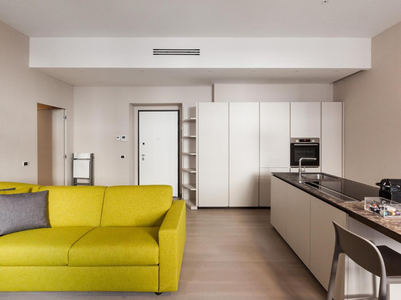 Easyhomes-Duomo Suites & Apartments Milan Luaran gambar