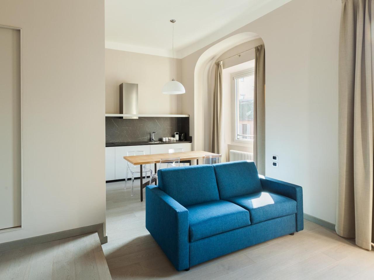 Easyhomes-Duomo Suites & Apartments Milan Luaran gambar