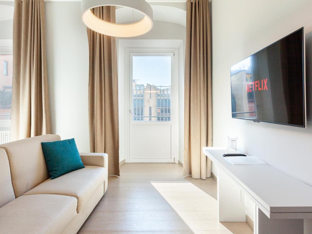 Easyhomes-Duomo Suites & Apartments Milan Luaran gambar