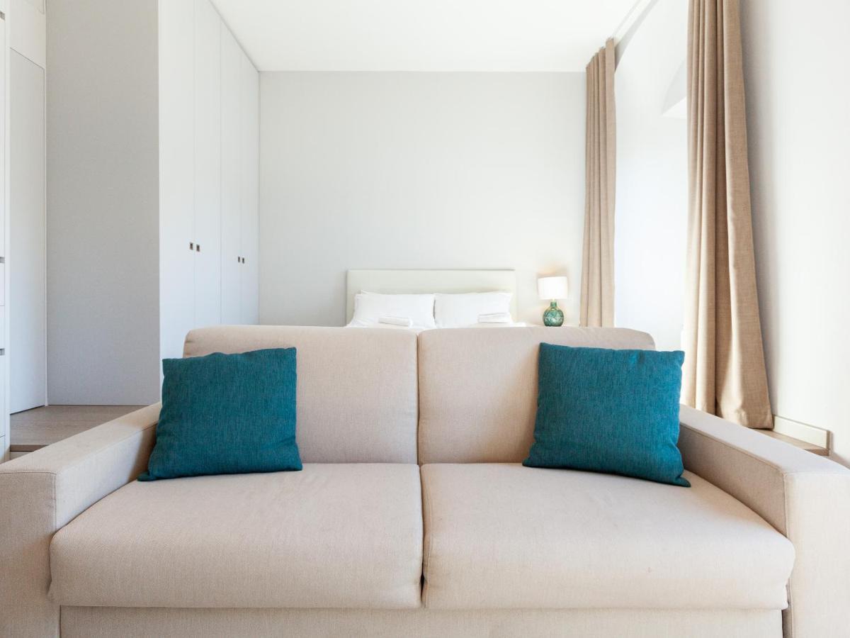 Easyhomes-Duomo Suites & Apartments Milan Luaran gambar